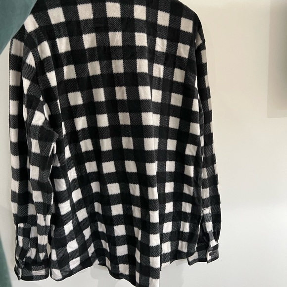 WRANGLER Premium Quality Men’s XL plaid fleece button up flannel - Picture 6 of 6